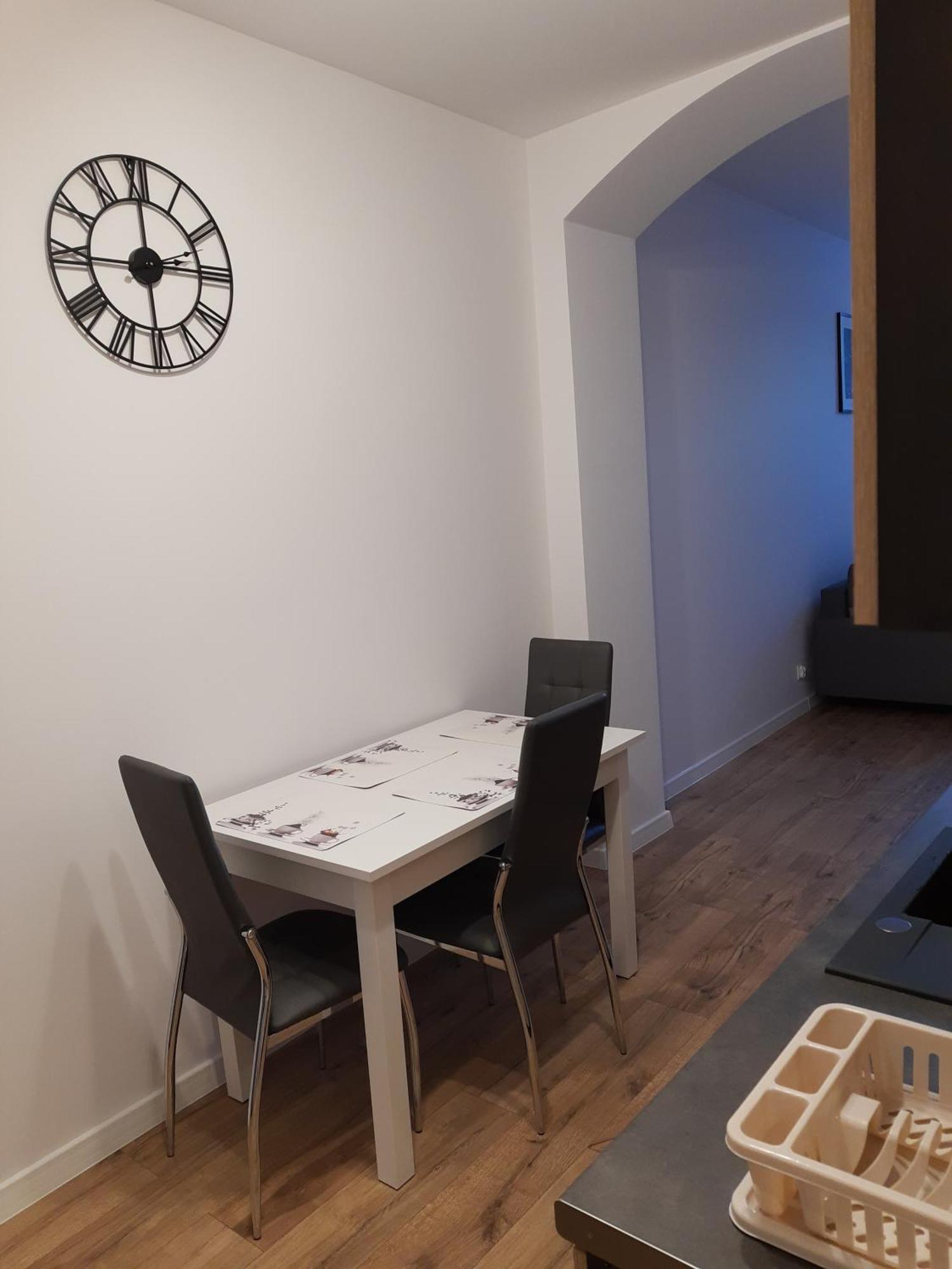 3-go Maja 33/2 Apartment